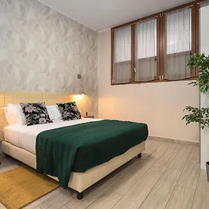 hemeras-boutique-homes-design-flat-near-metro-station.italymilanhotels.net/